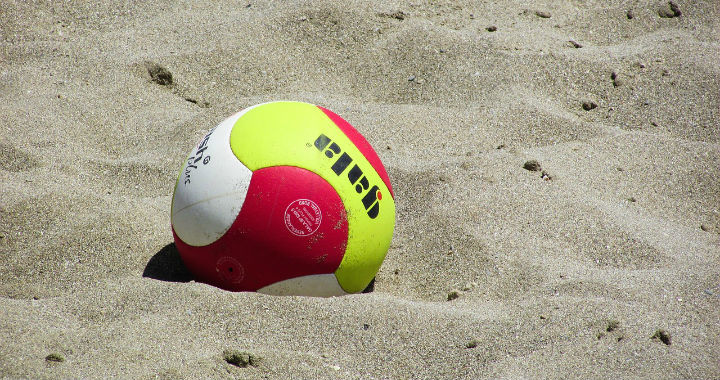 volleyball-in-sand