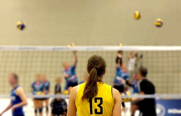 How to Shine as a Defensive Specialist in Volleyball – Volleyball Expert