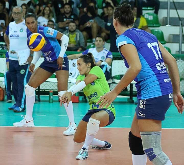 How To Shine As A Libero In Volleyball Key Traits And Tips 